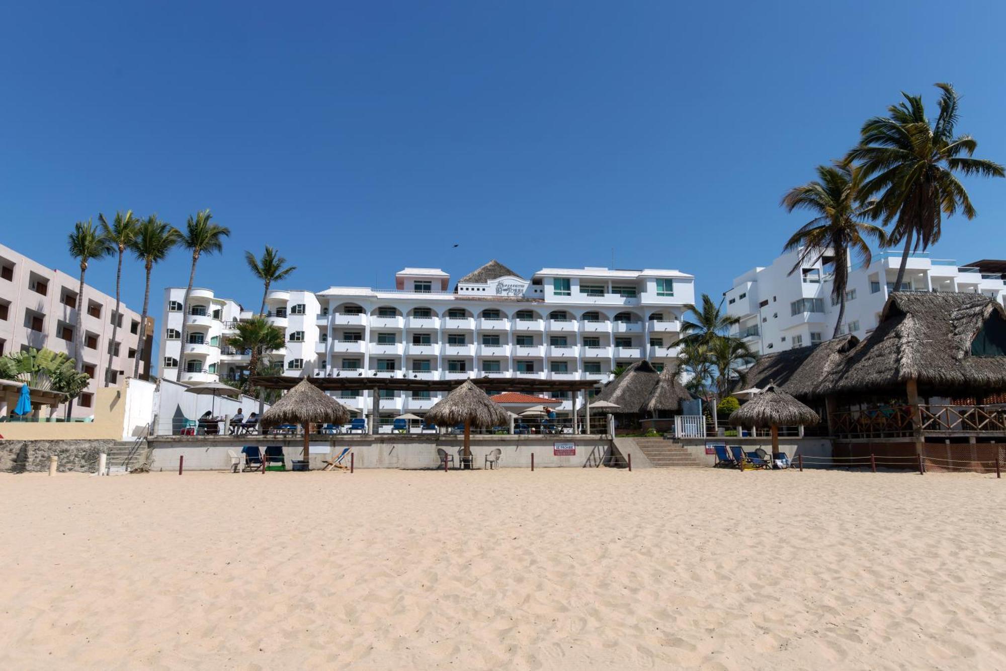 Torreblanca Beach Hotel And Suites Guayabitos - Desayuno Y Comida Incluido Rincon de Guayabitos Buitenkant foto